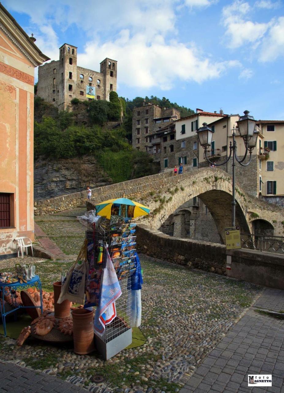 Stardust - Bedbluesky Villa Dolceacqua Bagian luar foto
