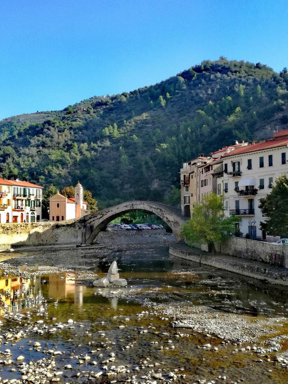 Stardust - Bedbluesky Villa Dolceacqua Bagian luar foto