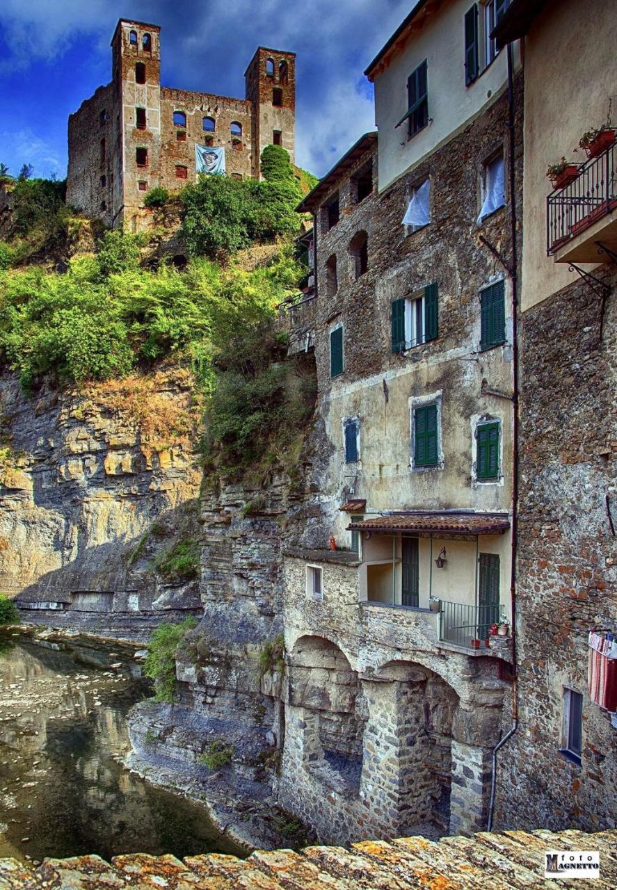Stardust - Bedbluesky Villa Dolceacqua Bagian luar foto